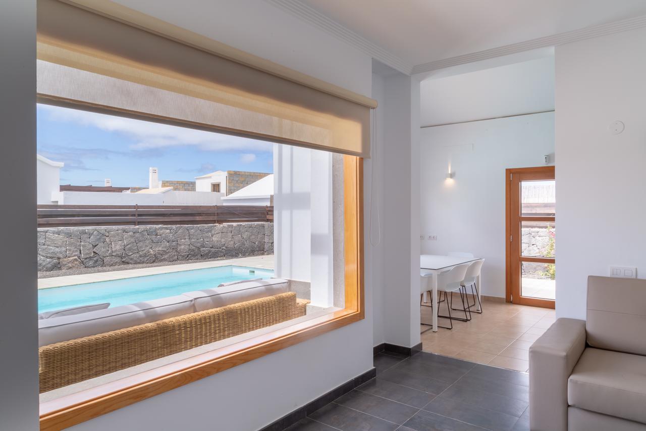 Playa Blanca Beach Mate Экстерьер фото
